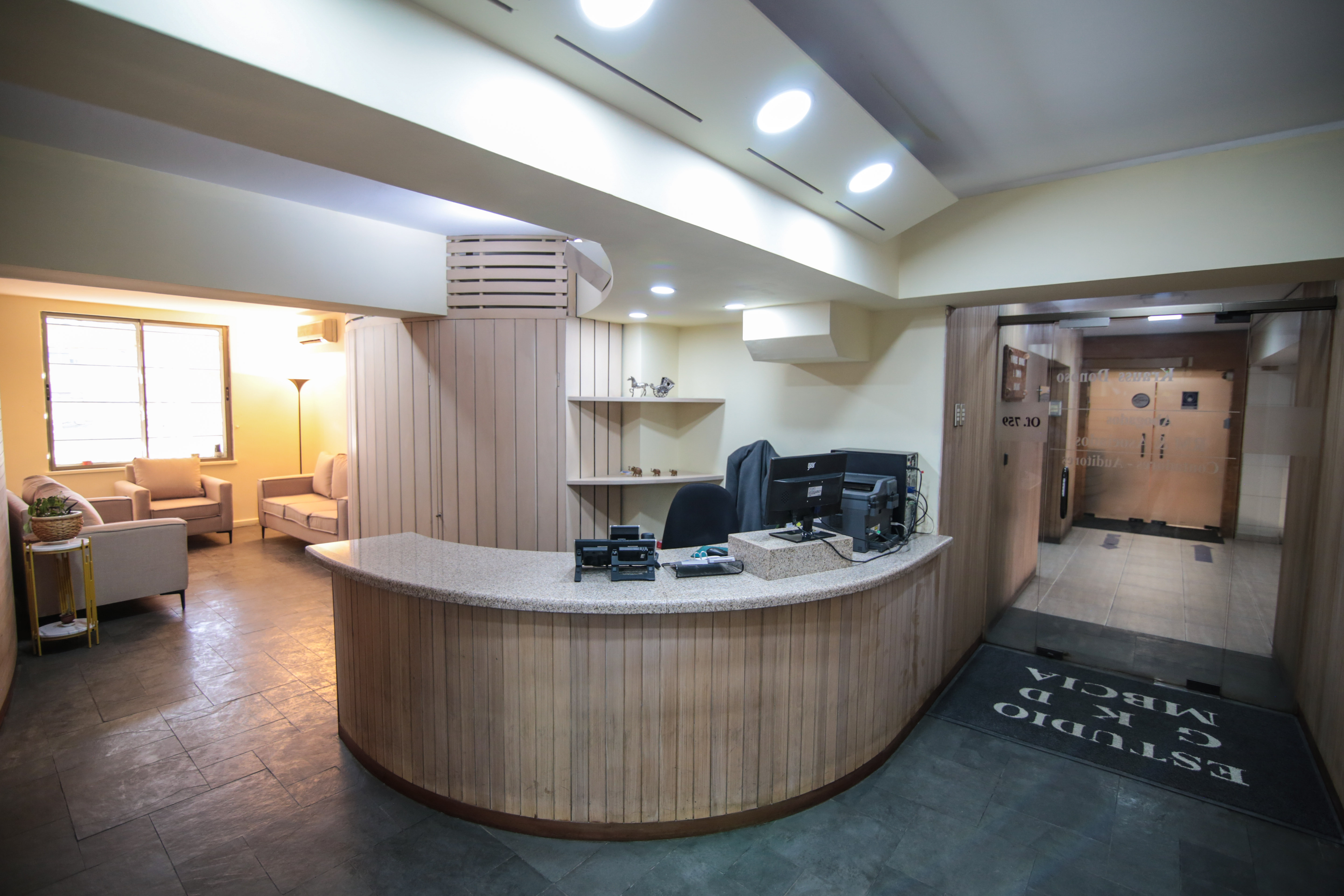 Estudio Manríquez & Benavides